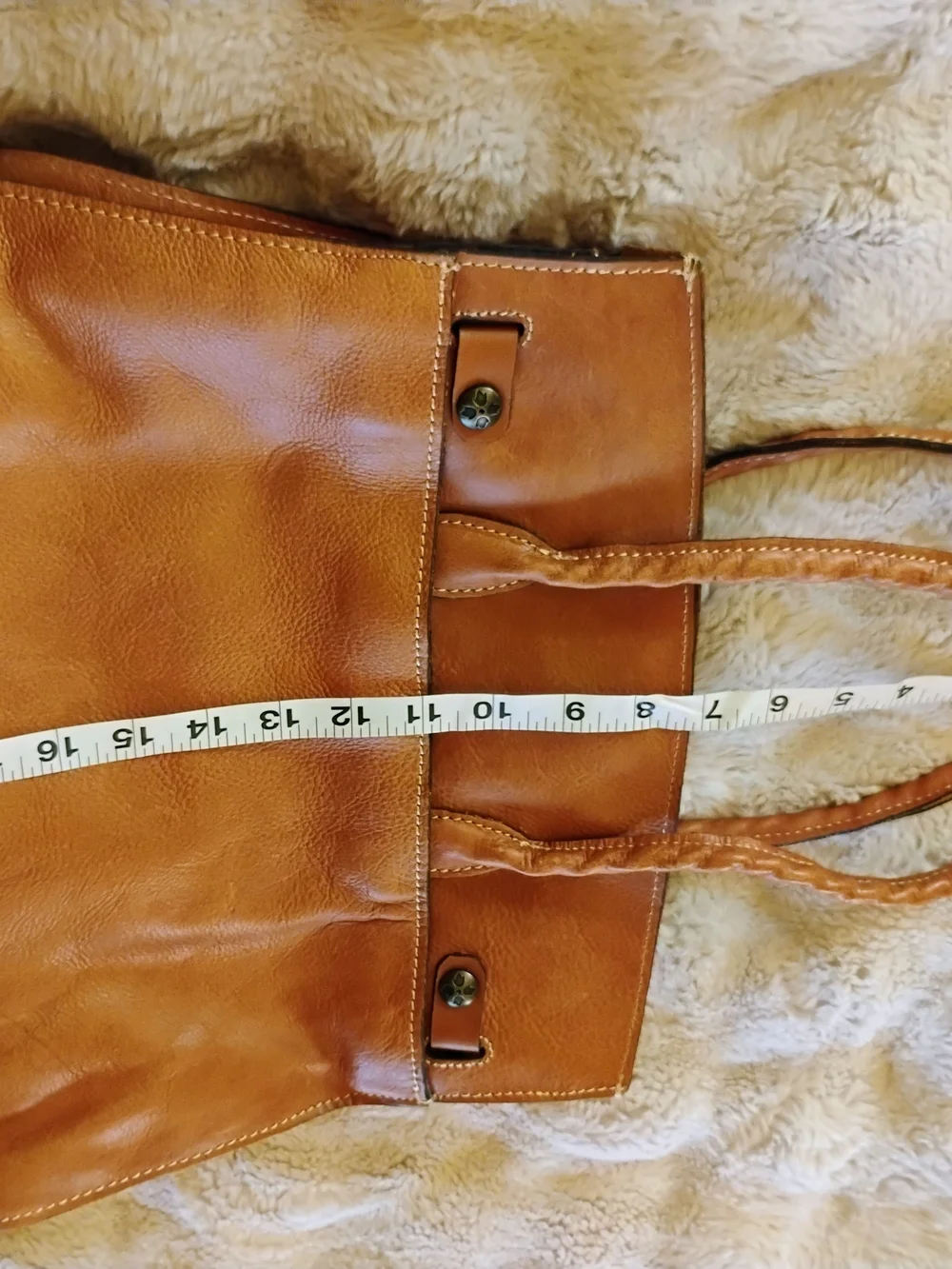 Patricia Nash Classic Tan Leather Tote Bag with Brass Lock